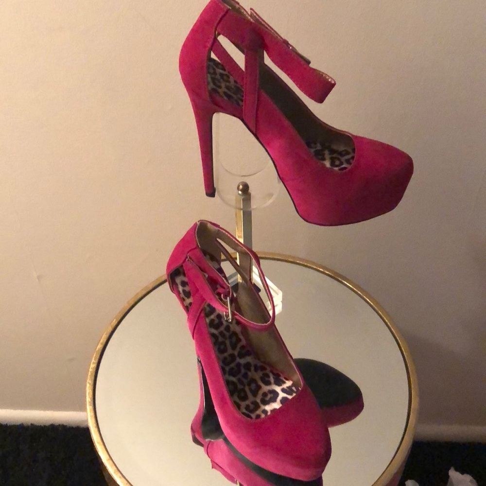 Women heels